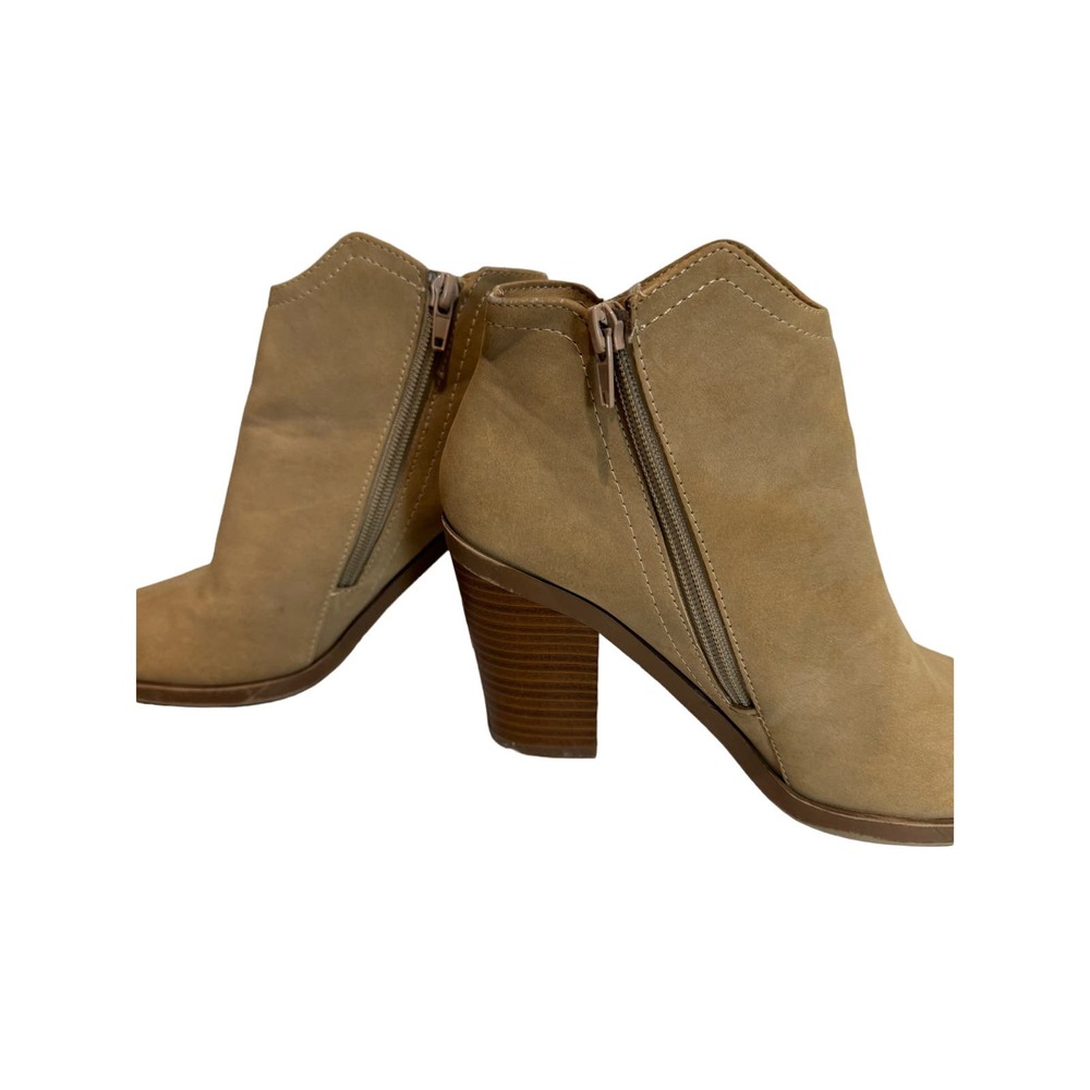 Soda Suede Booties Beige Light Brown Size 6.5 Boots‎ - EUC - Picture 9 of 11